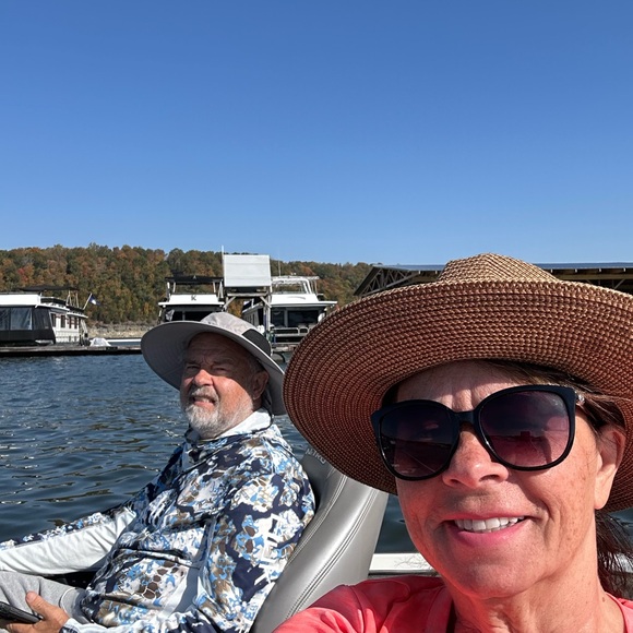 Meet your Posher, Brenda - Picture 6 of 6